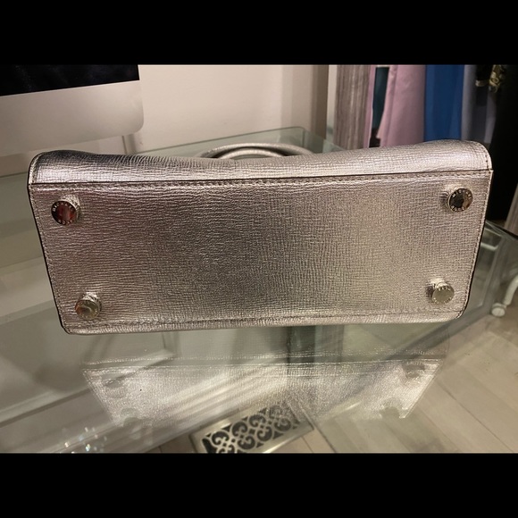 Michael Kors Selma Satchel silver - Picture 4 of 7